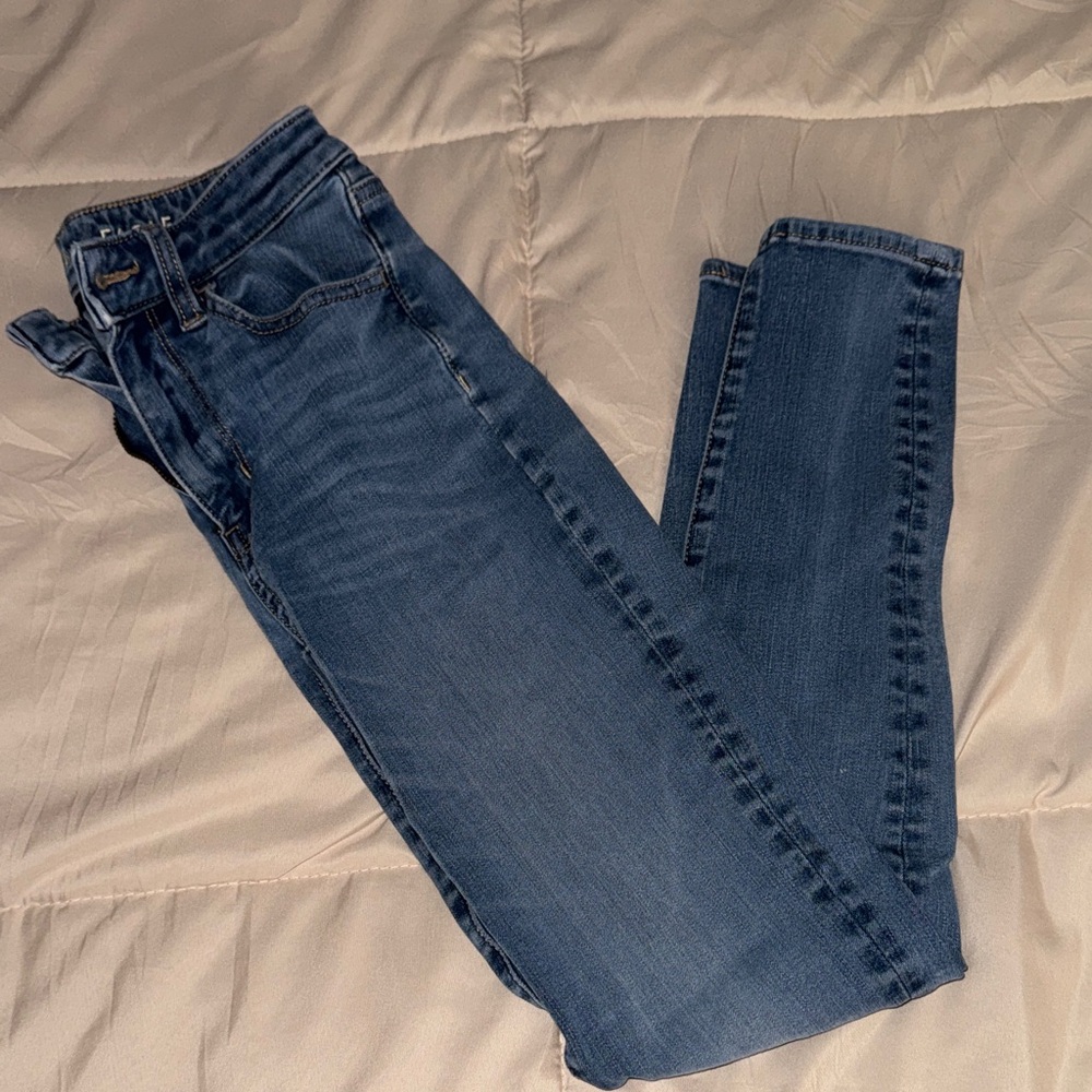 American Eagle Outfitters Dark Blue Skinny Jeans
